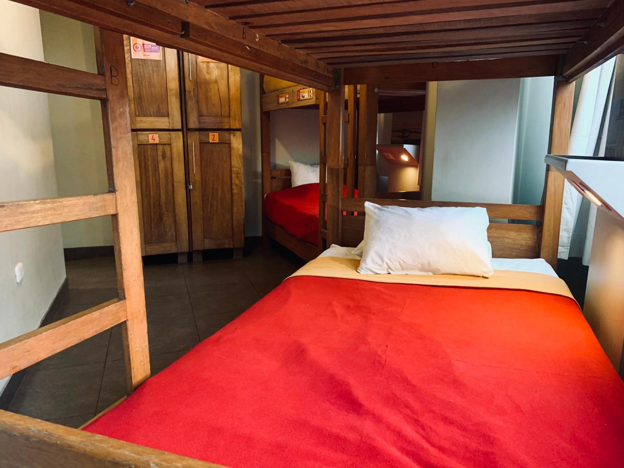 Pariwana Hostel Lima (Adults Only) Екстериор снимка